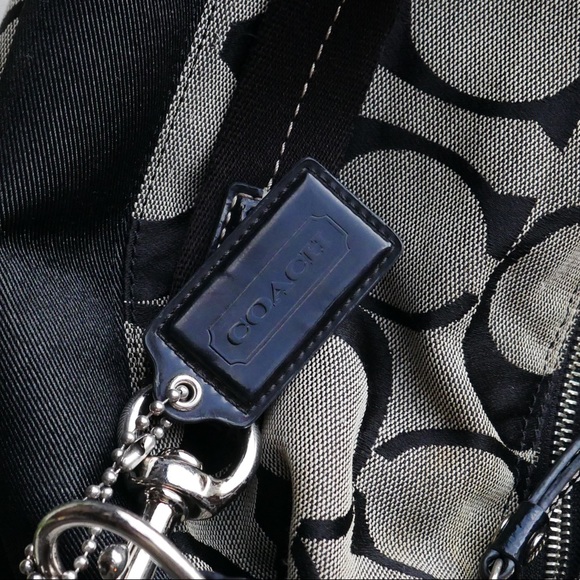 SOLD Shabby Chic Coach Signature Stripe Hobo Bag - Picture 4 of 12